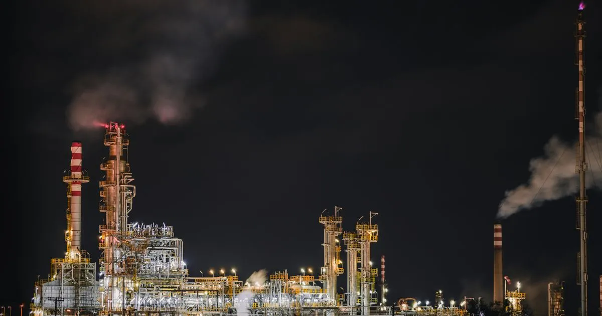 Why Your Royalty Check Price Doesn't Match Oil Prices